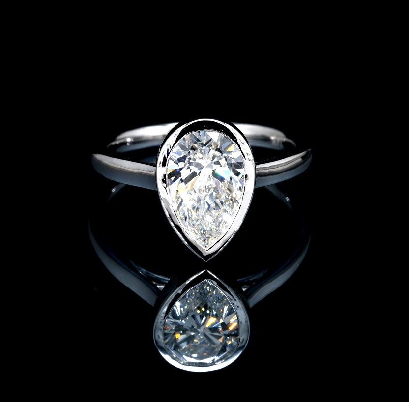 2CT Certified Lab-Grown Diamond Engagement Ring in 14K