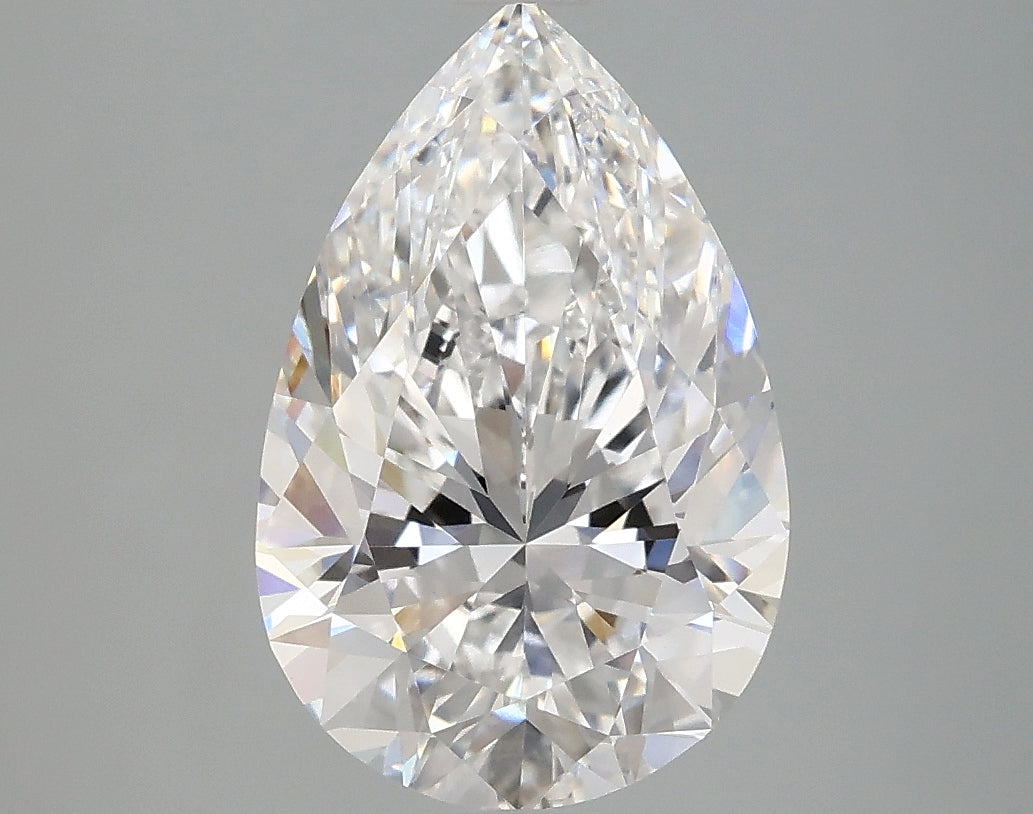 3.01 CT Pear Diamond D VVS2