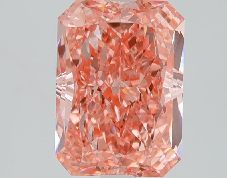 2.22 CT Radiant Diamond PINK VS1