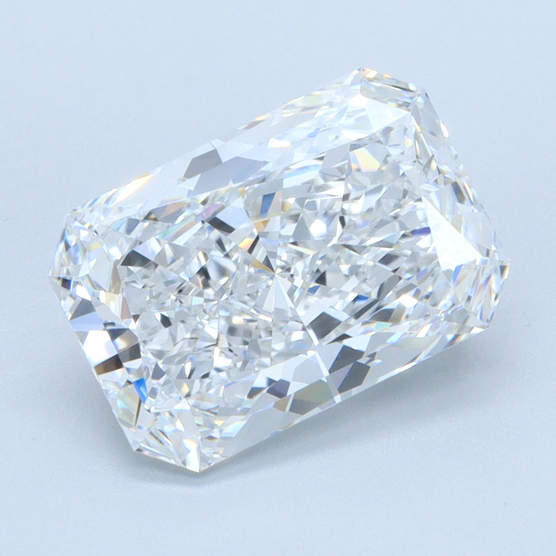 2.09 CT Radiant Diamond E VVS2