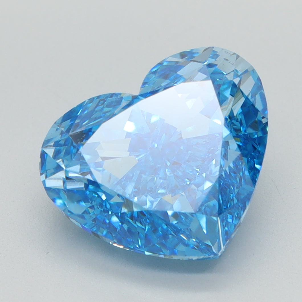4.1 CT Heart Diamond BLUE VVS2