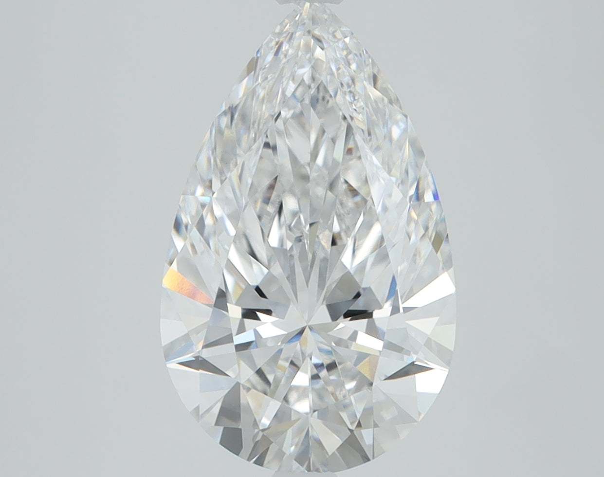 3.09 CT Pear Diamond E VVS2