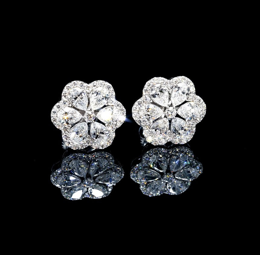 10K Lab Grown 2.05g Diamond Earrings.