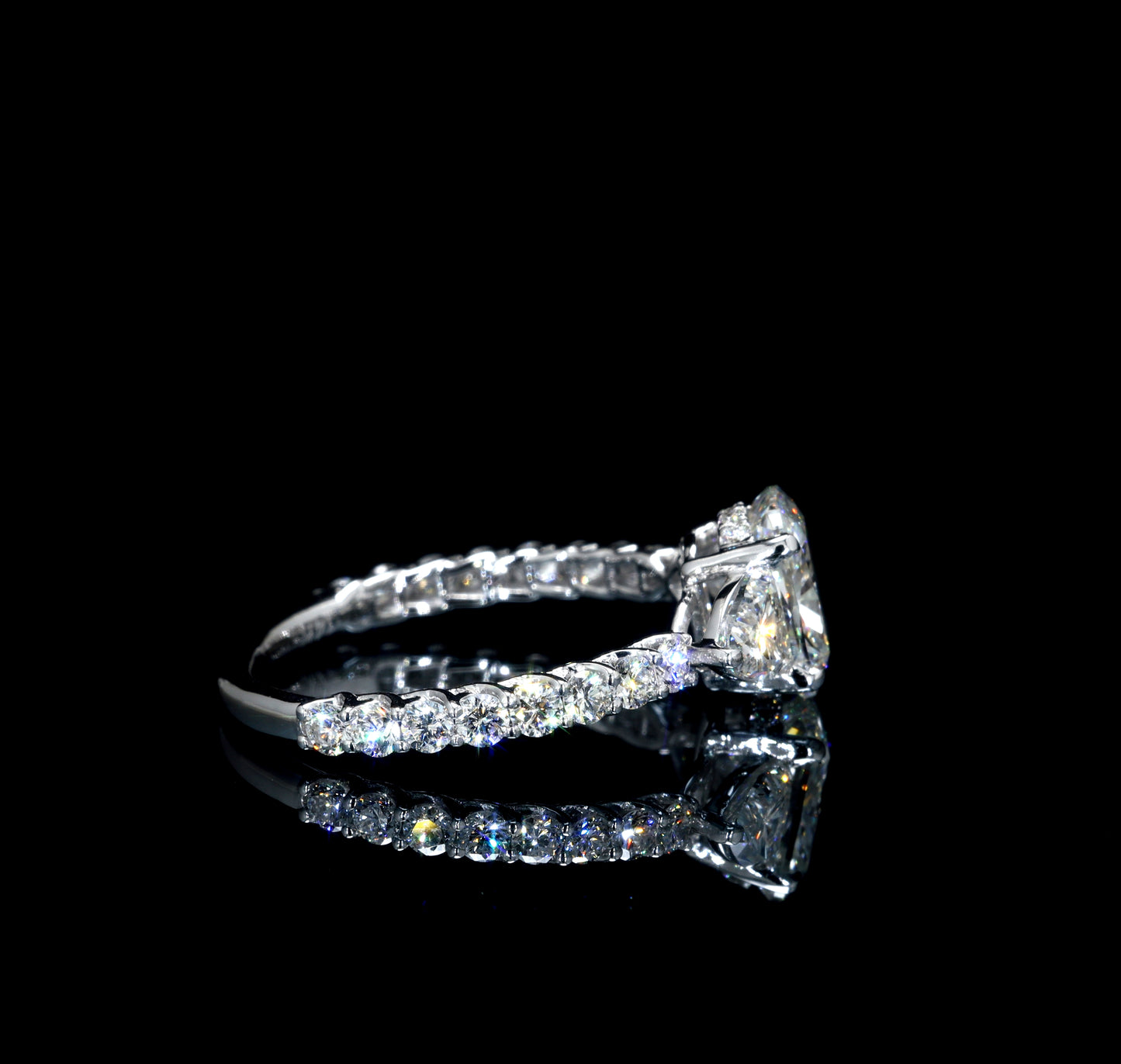 LR2250A - Image 4