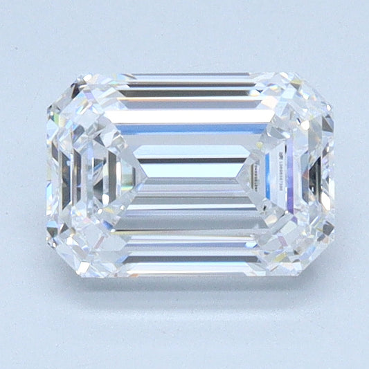 1.06 CT Emerald Diamond D VVS2