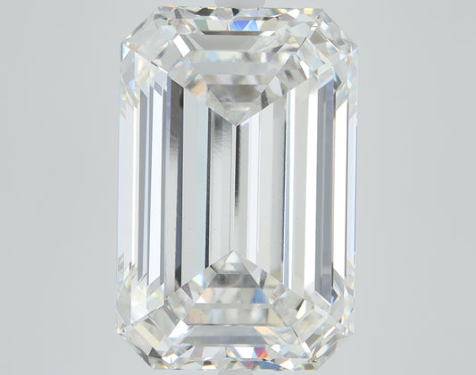 8.5 CT Emerald Diamond E VS1