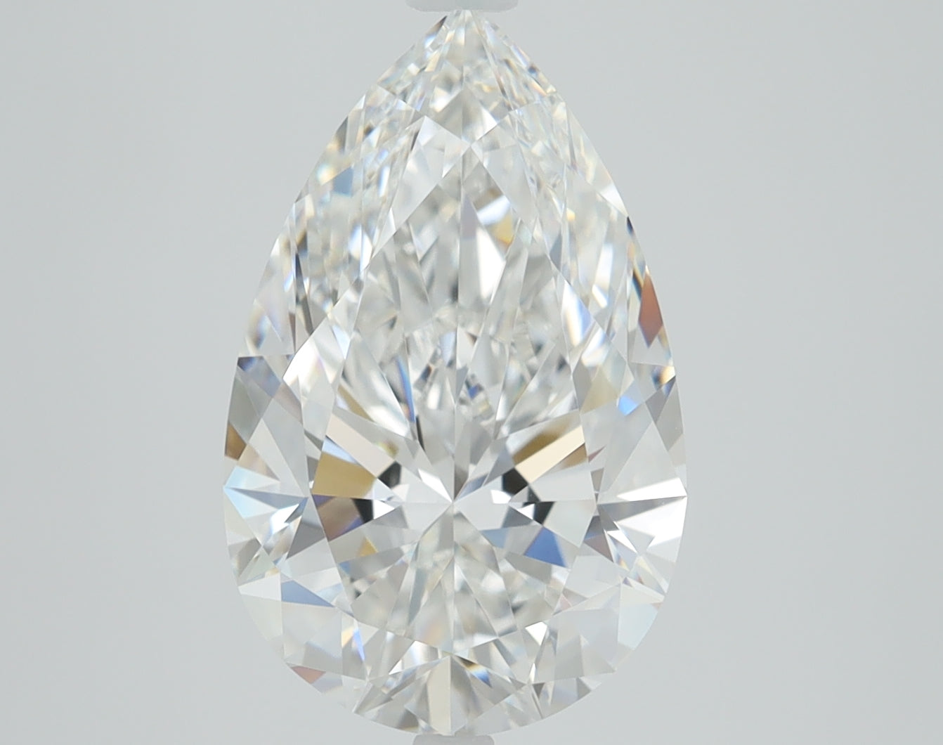 3.07 CT Pear Diamond E VVS2