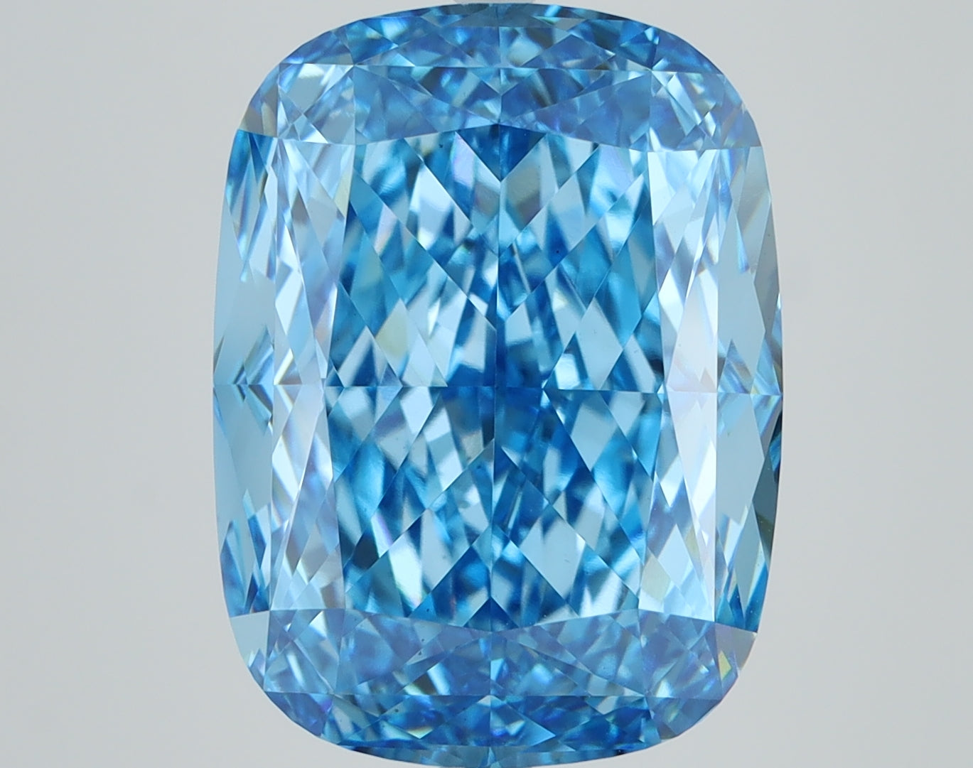 10.51 CT Cushion Diamond BLUE VS1