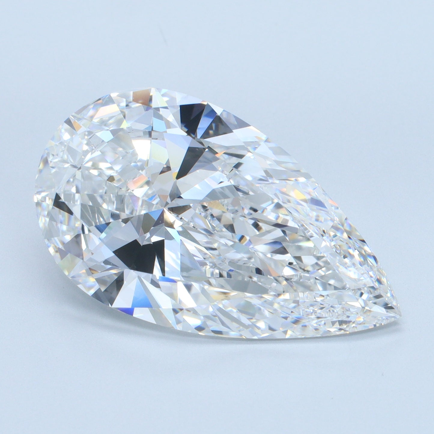 9.04 CT Pear Diamond E VVS2