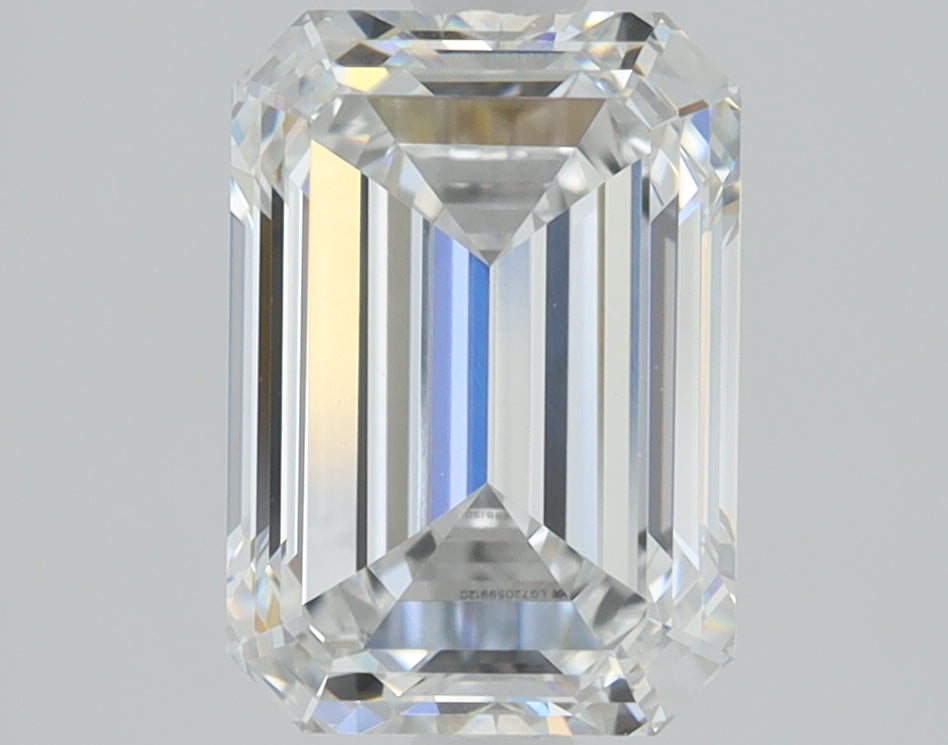 1.58 CT Emerald Diamond D VVS2