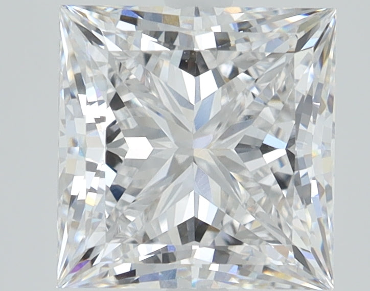 2.4 CT Princess Diamond E VVS2
