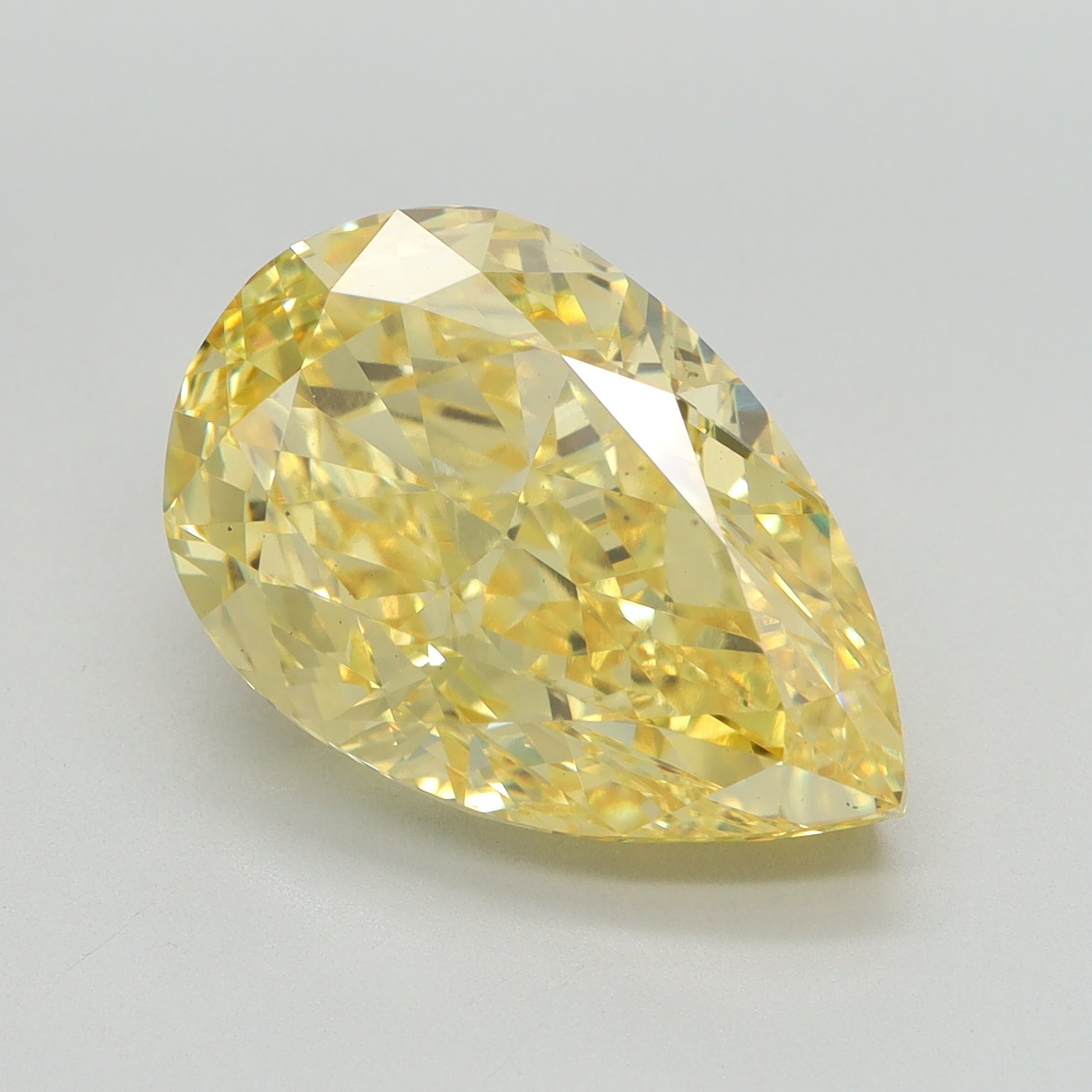 7.02 CT Pear Diamond YELLOW VS1