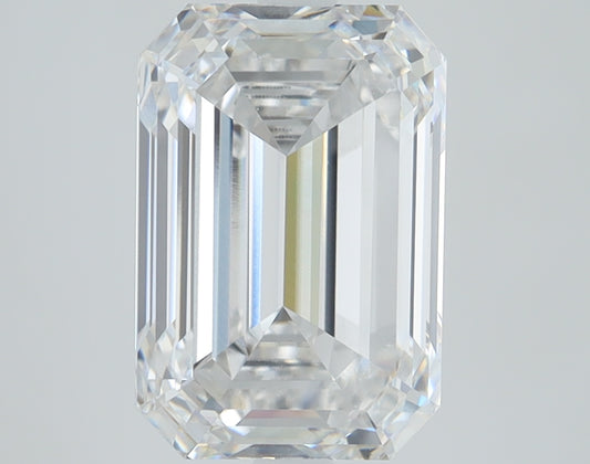3.06 CT Emerald Diamond F VVS2