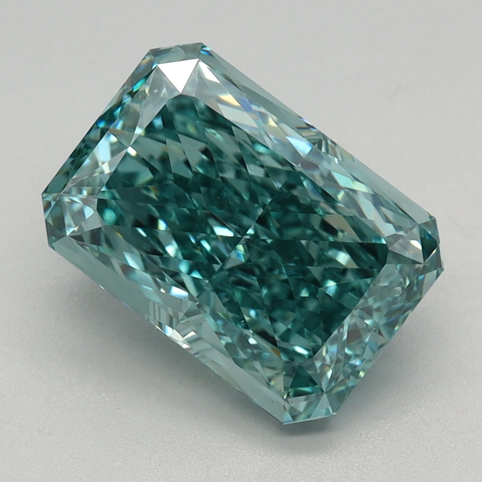 2.24 CT Radiant Diamond GREEN VVS2