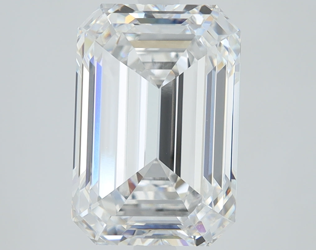 2.56 CT Emerald Diamond D VS1