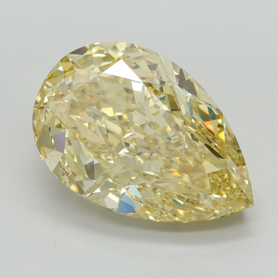 4.54 CT Pear Diamond YELLOW VS2