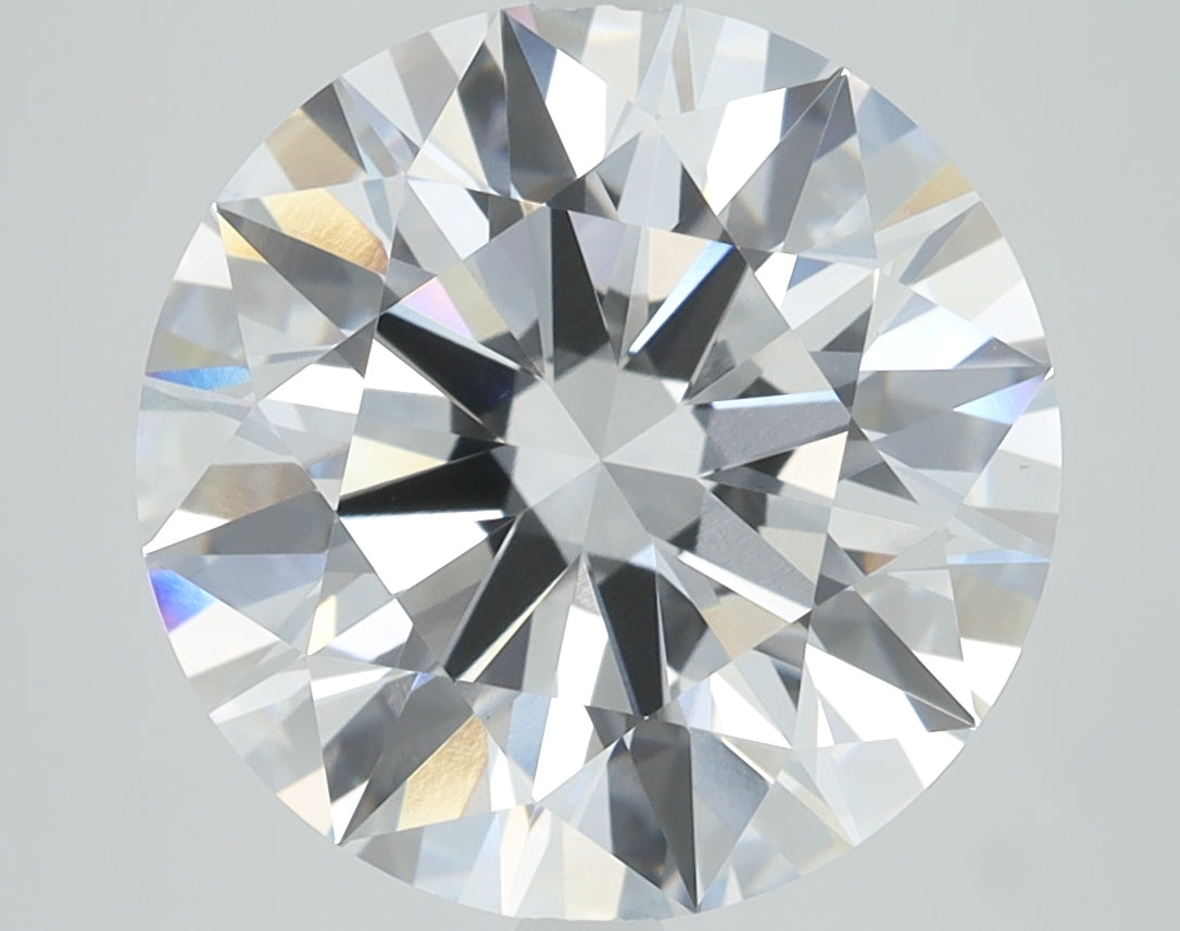 5.5 CT Round Diamond D VVS2