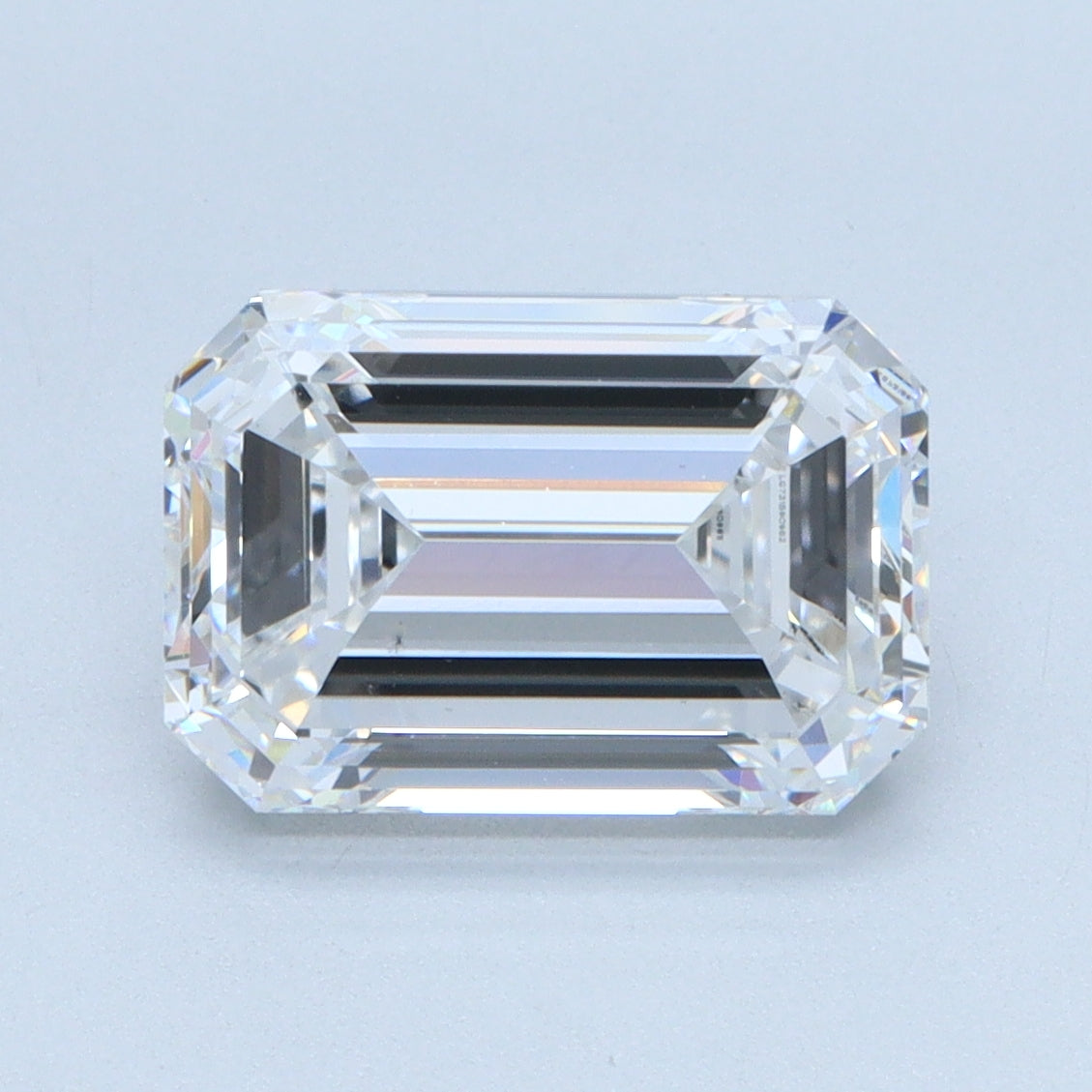 2.09 CT Emerald Diamond D VVS2