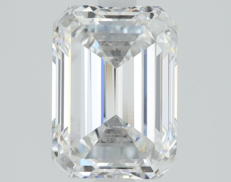 2.1 CT Emerald Diamond E VVS2