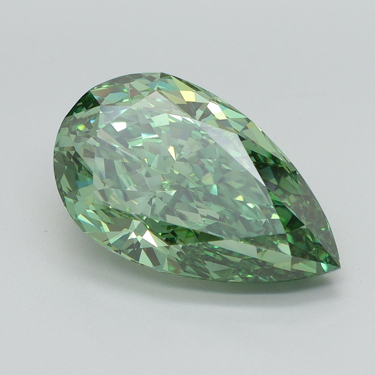 4.08 CT Pear Diamond GREEN VS1