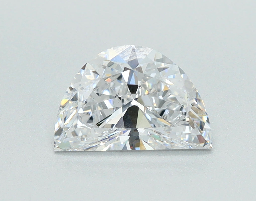 1 CT Half moon Diamond D VS1