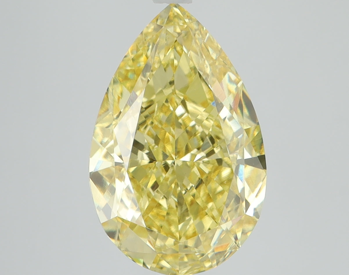 4.6 CT Pear Diamond YELLOW VVS2