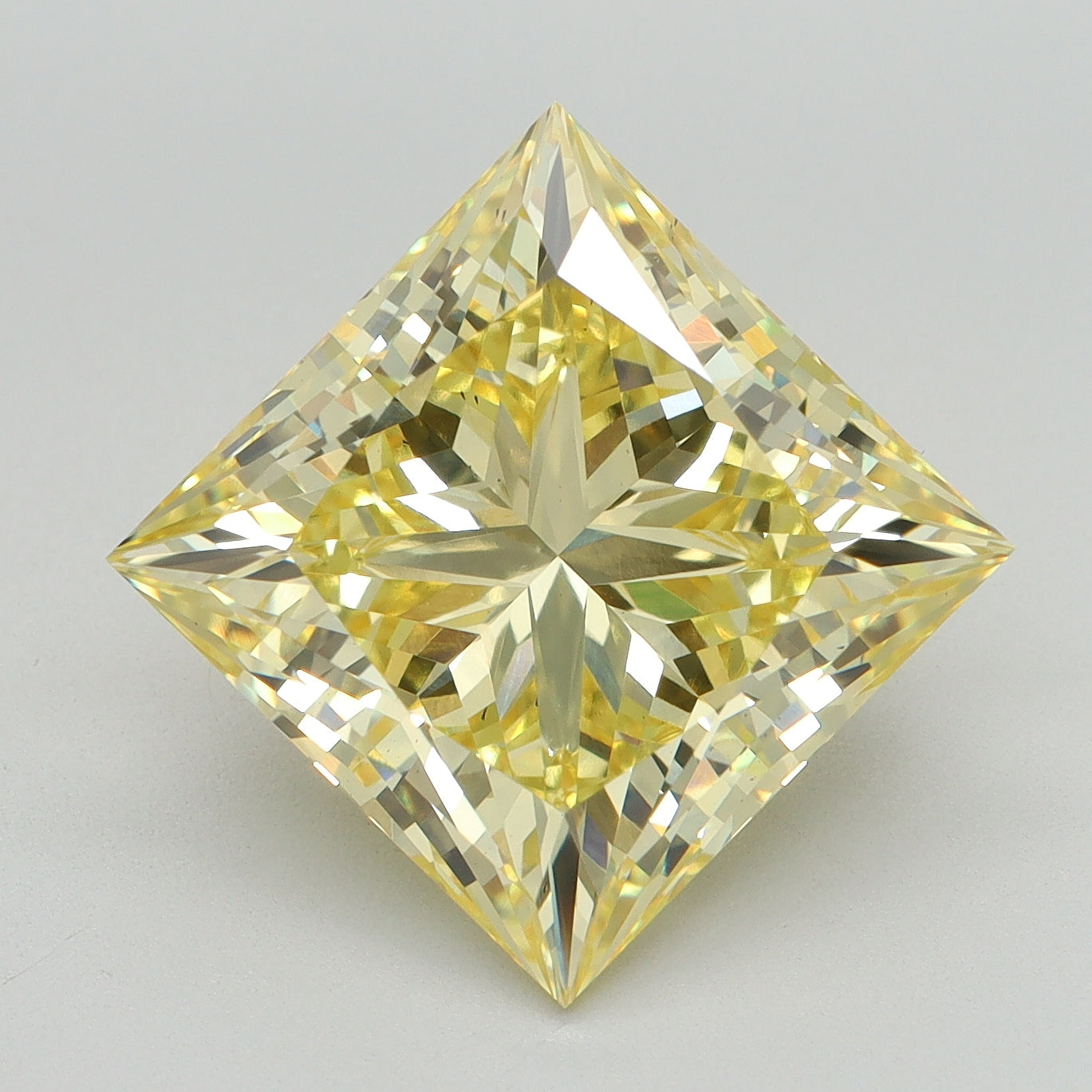 6.04 CT Princess Diamond YELLOW VS2